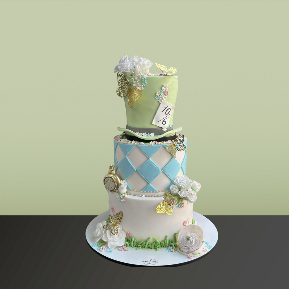 Alice in Wonderland Wedding Cake 