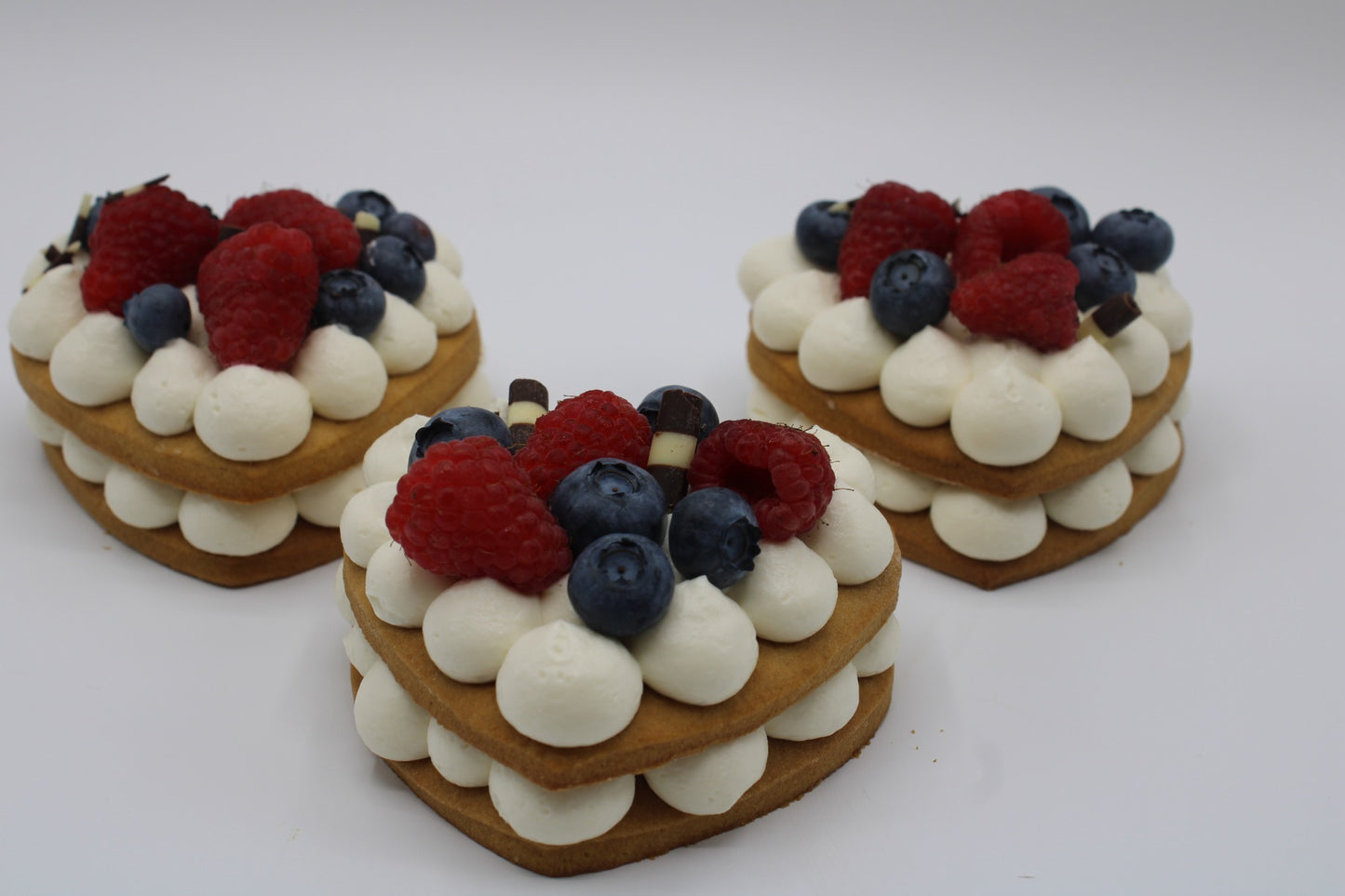 Tarts with cream cheese image 0