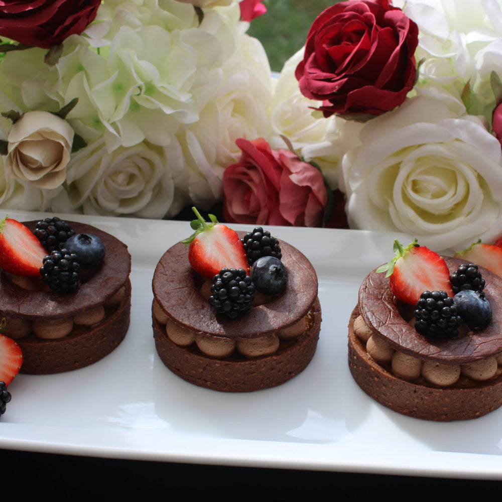 Tarts with Chocolate Cream image 0