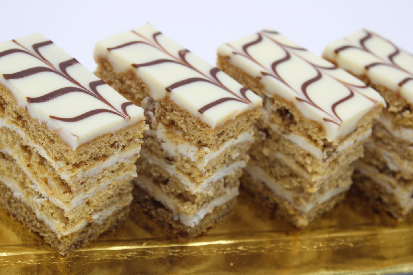 Sleeping Beauty sliced Cakes image 0