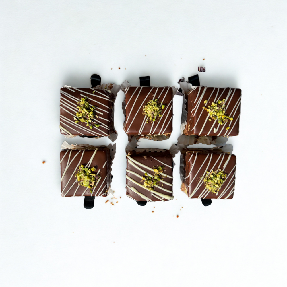 choco pistachio desserts