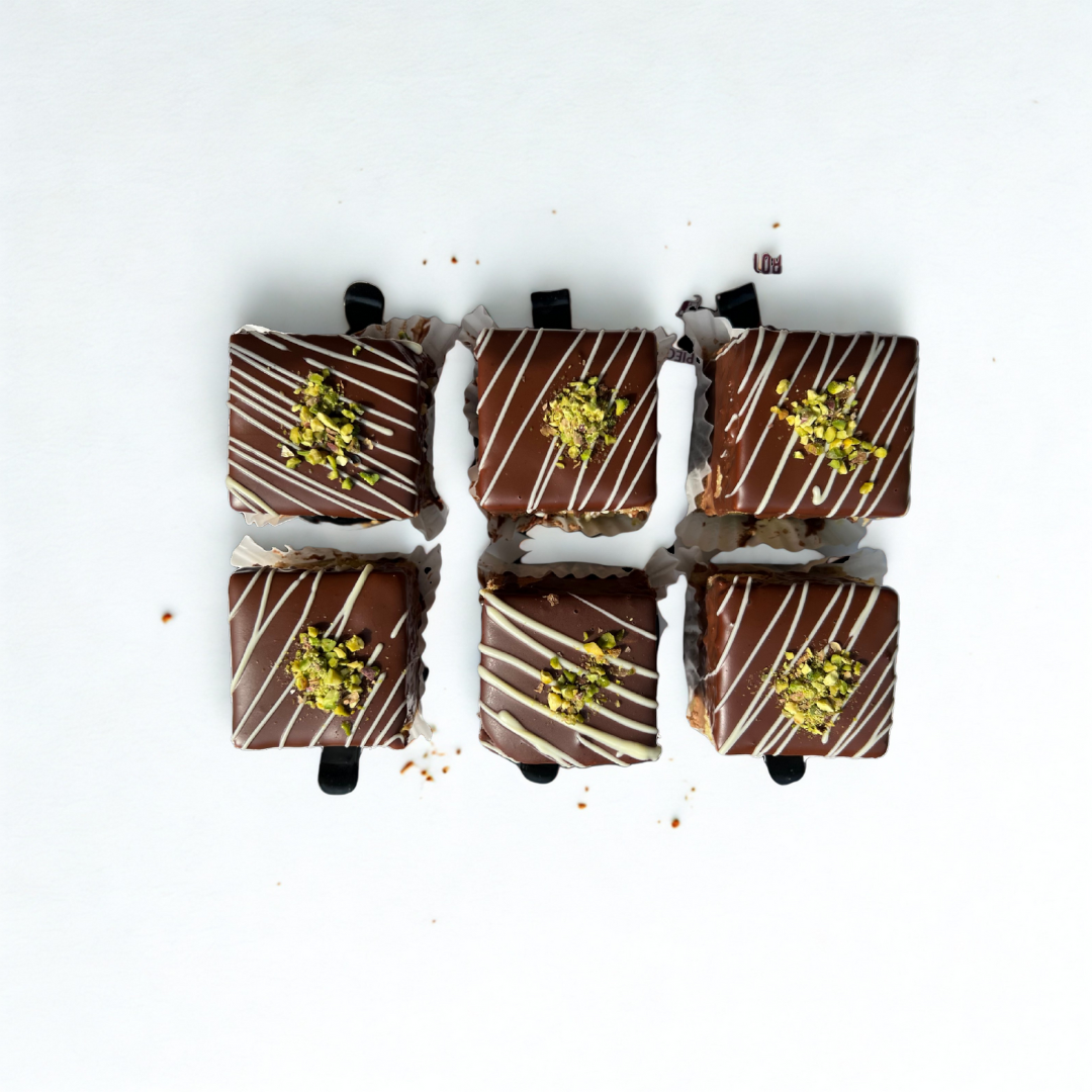 choco pistachio desserts