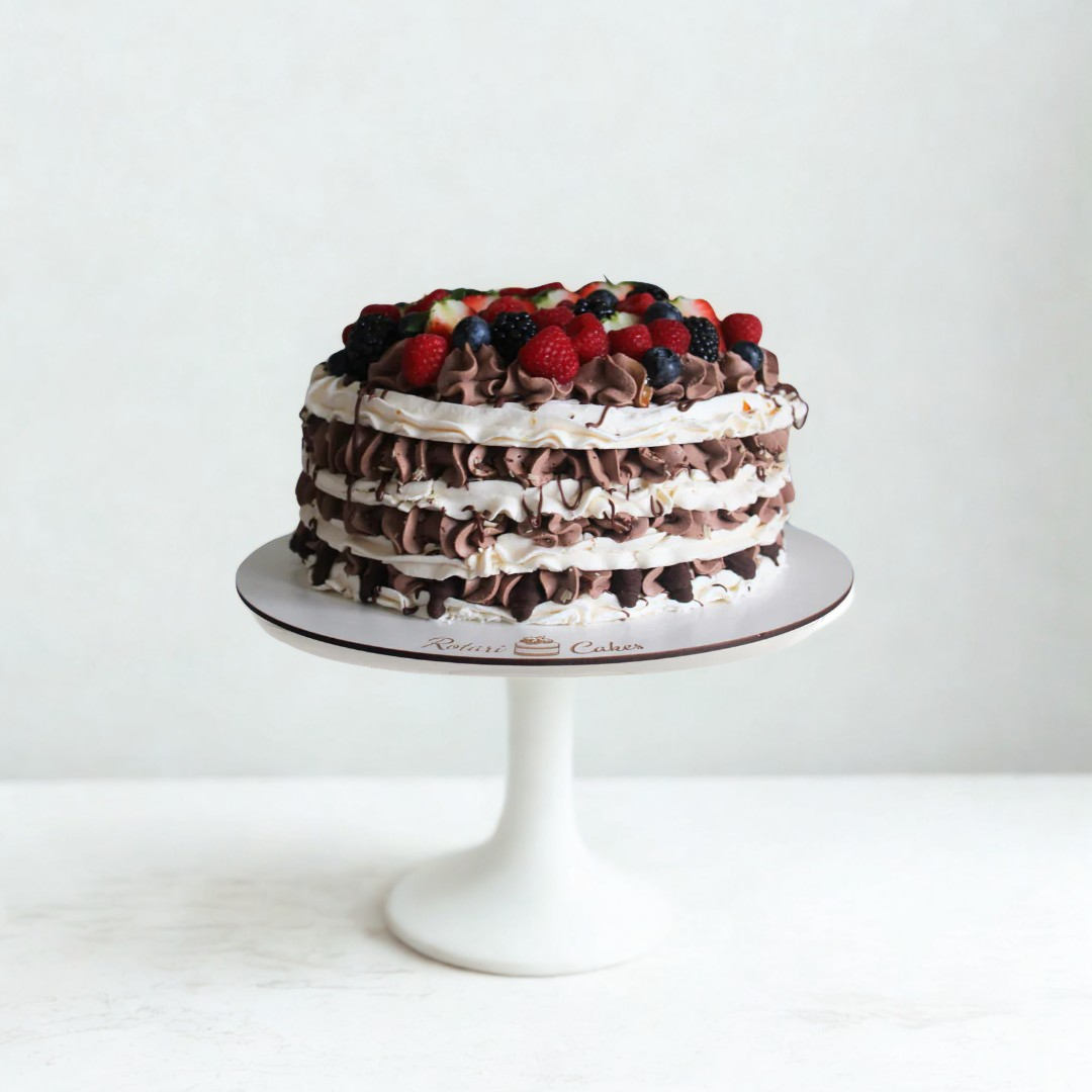 pavlova Layered cake with berries on top