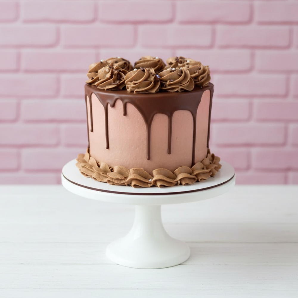 brown piping cake, chocolate flavour for birthdays
