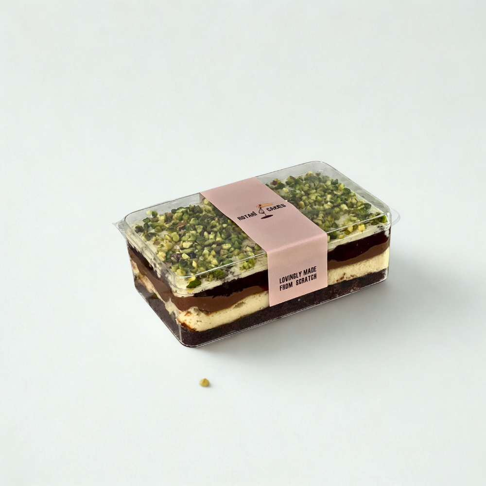 Chocolate pistachio cherry cheesecake 