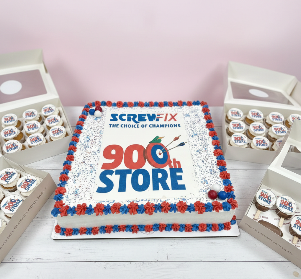 corporate branded cakes in Nottingham for Screwfix 900 store opening